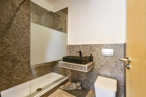 bathroom- click for photo gallery